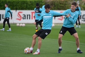 金年会官网-今夜比利亚雷亚尔调整名单以备中超，内部沟通环节打磨，引发热议，团队化学反应显著(比利亚雷亚尔球员)